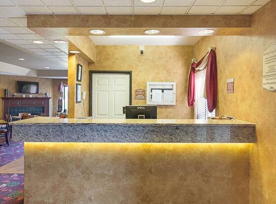 Quality Inn is a family friendly hotel in Fairmont, Minnesota (MN)