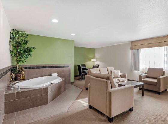 Sleep Inn & Suites is a family friendly hotel in Charles City, Iowa (IA)