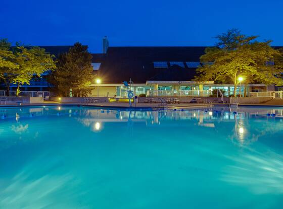 Maumee Bay Lodge and Conference Center is a family friendly hotel in Oregon, Ohio (OH)