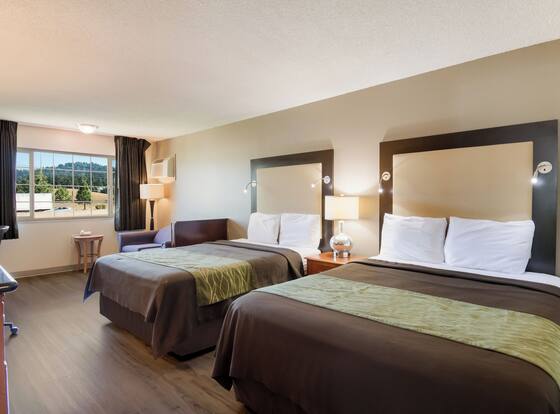 Rodeway Inn & Suites Hwy 217 & 26 W is a family friendly hotel in Beaverton, Oregon (OR)