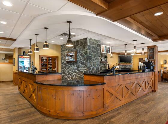 Best Western Plus Intercourse Village Inn & Suites is a family friendly hotel in Intercourse, Pennsylvania (PA)