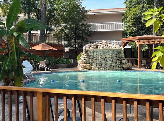 Best Western Inn of the Ozarks is a family friendly hotel in Eureka Springs, Arkansas (AR)