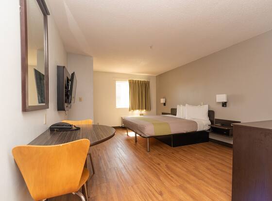 Motel 6 New Iberia, LA is a family friendly hotel in New Iberia, Louisiana (LA)
