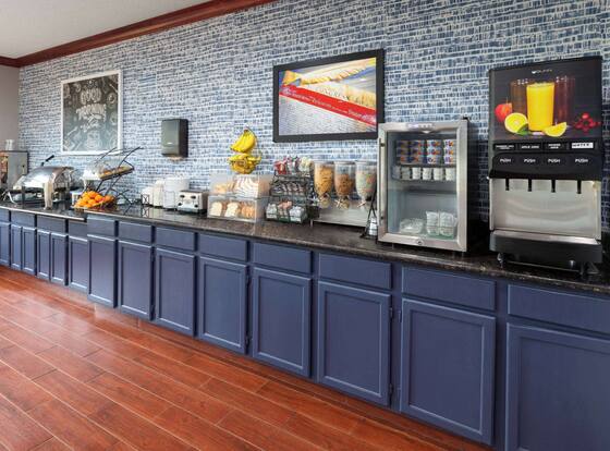 AmericInn by Wyndham Grinnell is a family friendly hotel in Grinnell, Iowa (IA)