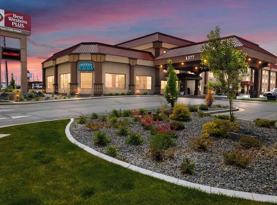 Best Western Plus Twin Falls Hotel is a family friendly hotel in Twin Falls, Idaho (ID)