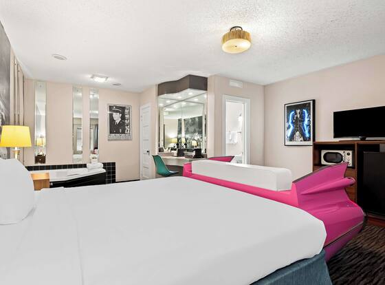 Best Western Route 66 Rail Haven is a family friendly hotel in Springfield, Missouri (MO)