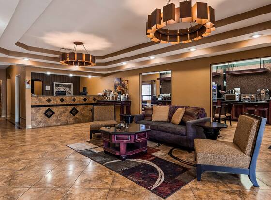 Best Western Manhattan Inn is a family friendly hotel in Manhattan, Kansas (KS)
