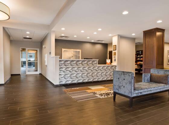 Best Western Plus Boardman Inn & Suites is a family friendly hotel in Poland, Ohio (OH)