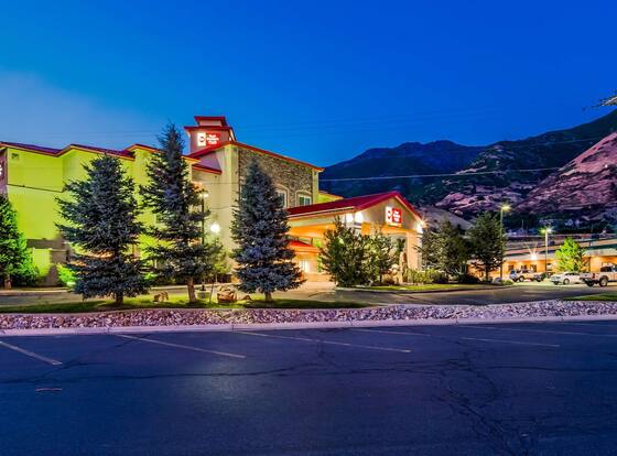 Best Western Plus Canyon Pines is a family friendly hotel in South Ogden, Utah (UT)