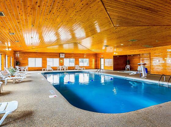 Quality Inn Mitchell I-90 is a family friendly hotel in Mitchell, South Dakota (SD)