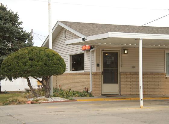Capri Motel is a family friendly hotel in Scottsbluff, Nebraska (NE)