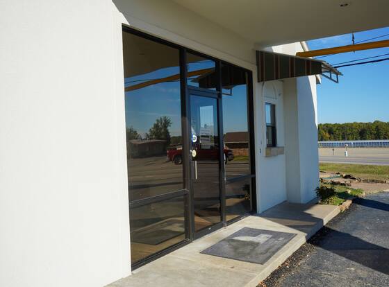 Sunset Inn Clarksville is a family friendly hotel in Clarksville, Arkansas (AR)