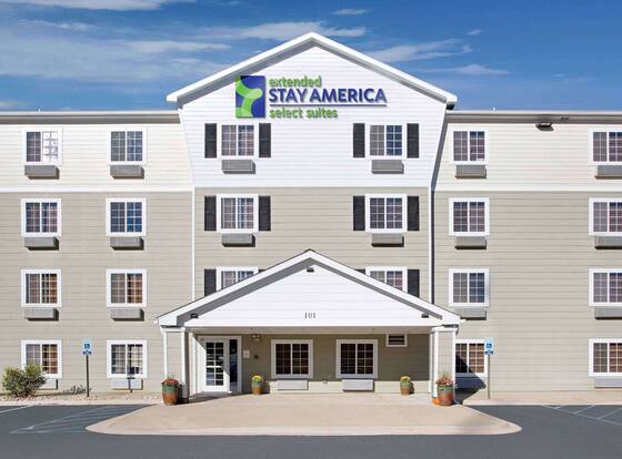 Extended Stay America Select Suites - Mobile - I-65 is a family friendly hotel in Mobile, Alabama (AL)