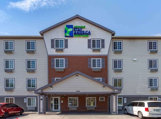 Extended Stay America Select Suites - Phoenix - West is a family friendly hotel in Phoenix, Arizona (AZ)