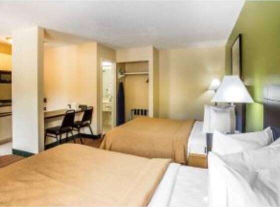 Econo Lodge Hammond is a family friendly hotel in Hammond, Louisiana (LA)