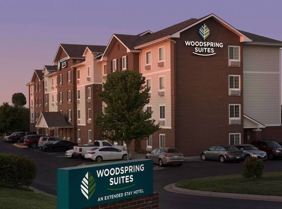 WoodSpring Suites Kansas City Lenexa is a family friendly hotel in Lenexa, Kansas (KS)