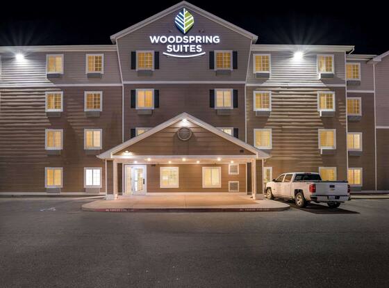 WoodSpring Suites Hobbs is a family friendly hotel in Hobbs, New Mexico (NM)