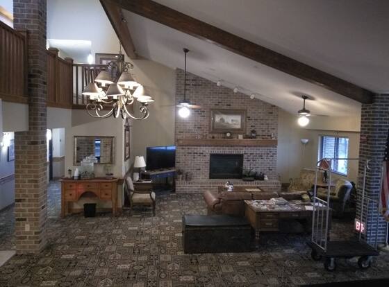 Madelia Hotel & Suites is a family friendly hotel in Madelia, Minnesota (MN)