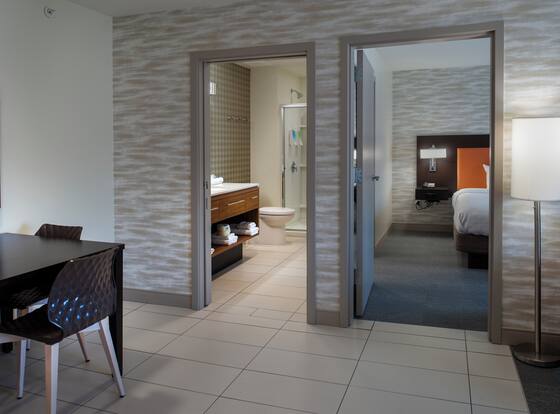 Home2 Suites by Hilton St. Louis/Forest Park is a family friendly hotel in St. Louis, Missouri (MO)