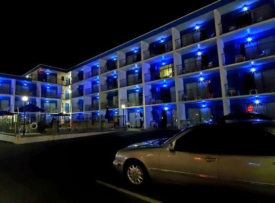 Sea Hawk Motel is a family friendly hotel in Ocean City, Maryland (MD)