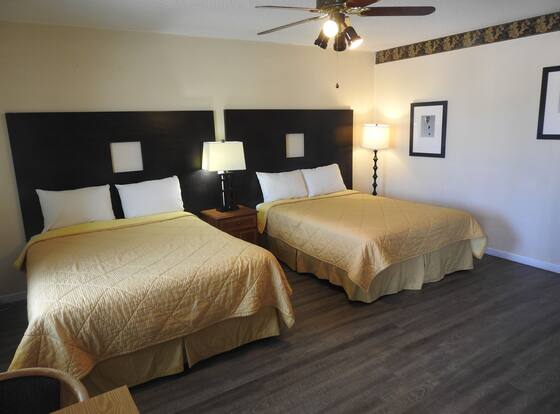 Economy Inn is a family friendly hotel in Socorro, New Mexico (NM)
