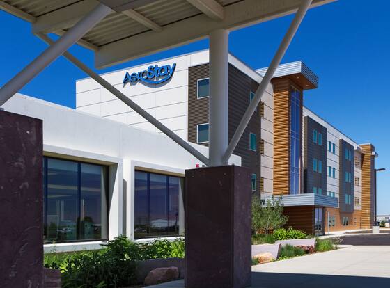 AeroStay Hotel is a family friendly hotel in Sioux Falls, South Dakota (SD)