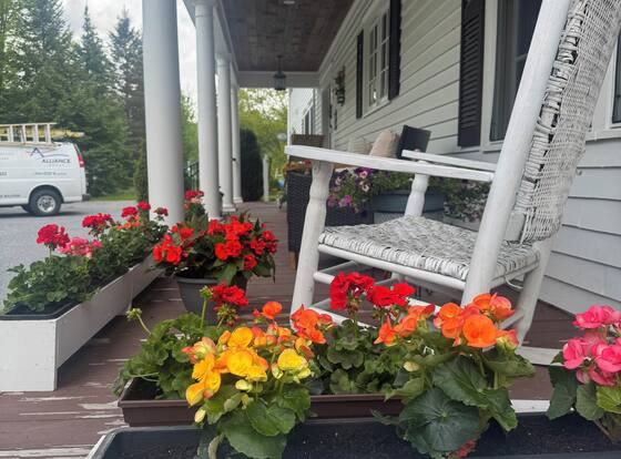 Williston Village Inn is a family friendly hotel in Saint George, Vermont (VT)