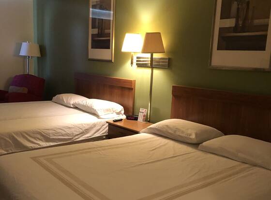 Coronado Motel and RV Park is a family friendly hotel in Lindsborg, Kansas (KS)