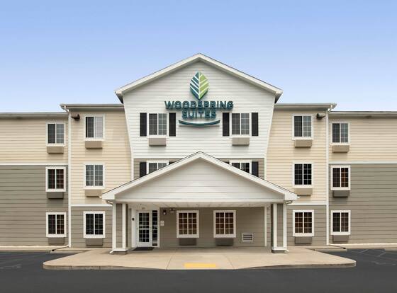 WoodSpring Suites Spartanburg - Duncan is a family friendly hotel in Duncan, South Carolina (SC)