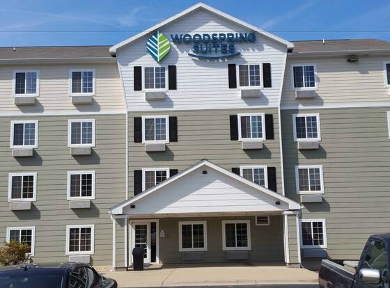 WoodSpring Suites Louisville Southeast is a family friendly hotel in Louisville, Kentucky (KY)