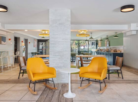 Spark By Hilton Hilton Head Island is a family friendly hotel in Hilton Head Island, South Carolina (SC)