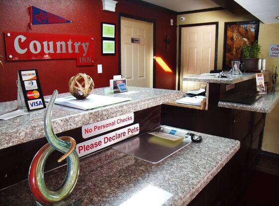 Country Inn Sterling is a family friendly hotel in Sterling, Kansas (KS)