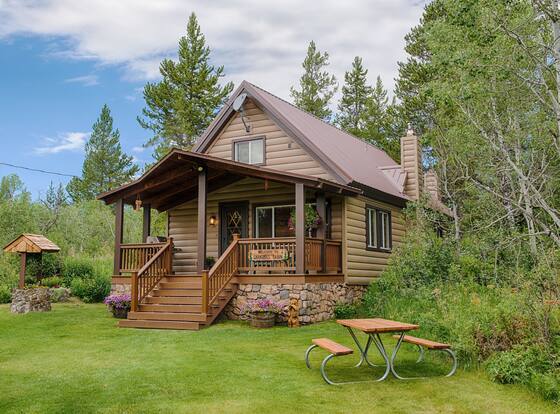 Grandma's Cabin is a family friendly hotel in Island Park, Idaho (ID)