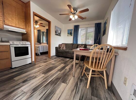 Ocean Suites Motel is a family friendly hotel in Brookings, Oregon (OR)