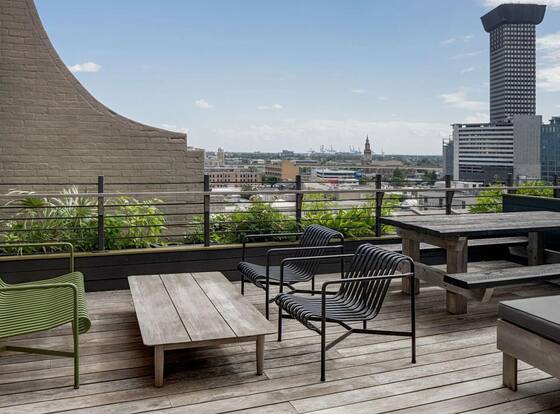 The Barnett, part of JdV by Hyatt is a family friendly hotel in New Orleans, Louisiana (LA)