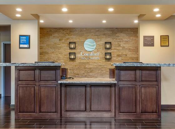 Comfort Inn & Suites Near Mt. Rushmore is a family friendly hotel in Hill City, South Dakota (SD)