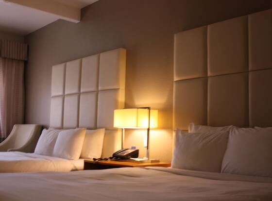 Hat Rock Inn is a family friendly hotel in Halchita, Utah (UT)