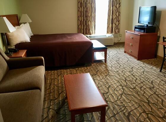 Aspen Extended Stay Suites Kenai is a family friendly hotel in Kenai, Alaska (AK)