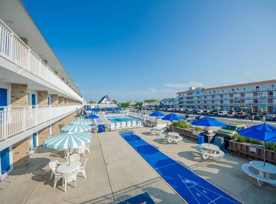 Tangiers Motel is a family friendly hotel in Wildwood Crest, New Jersey (NJ)