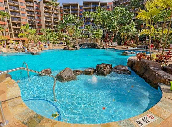Kaanapali Shores 422 - 1Br Condo is a family friendly hotel in Lahaina, Hawaii (HI)