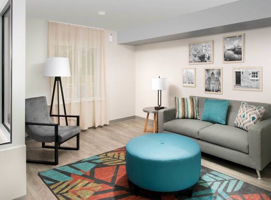WoodSpring Suites Miami Southwest is a family friendly hotel in Richmond West, Florida (FL)