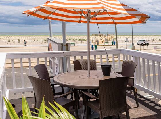 Charlroy Motel is a family friendly hotel in Seaside Park, New Jersey (NJ)
