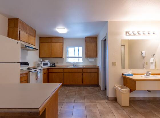 Clearwater 12 Motel is a family friendly hotel in Kamiah, Idaho (ID)