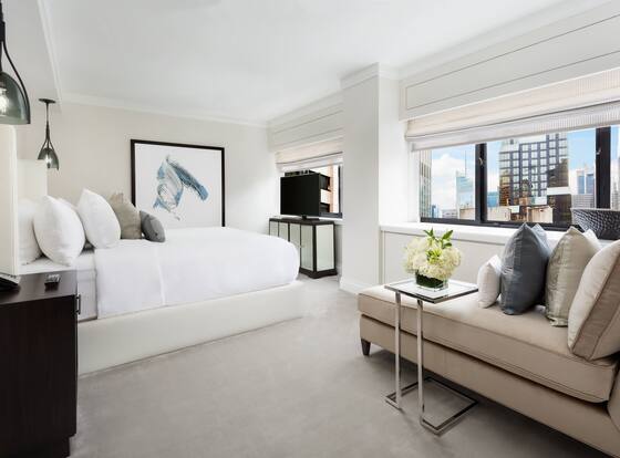 The Manhattan at Times Square is a family friendly hotel in New York City (NYC), New York (NY)