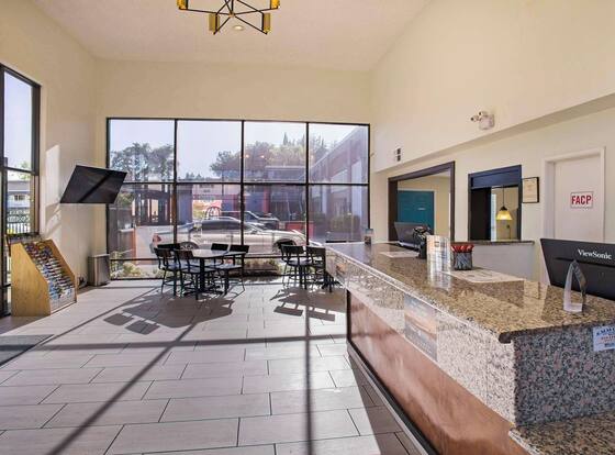 SureStay Plus Hotel by Best Western Sacramento North is a family friendly hotel in Sacramento, California (CA)