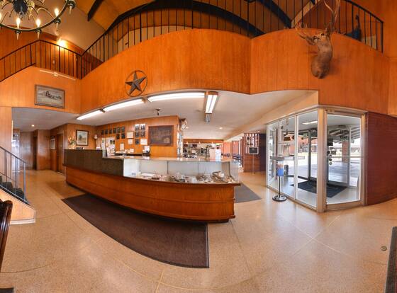Ranch House Motel is a family friendly hotel in Sweetwater, Texas (TX)