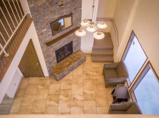 Sunnyside Inn & Suites is a family friendly hotel in Happy Valley, Oregon (OR)