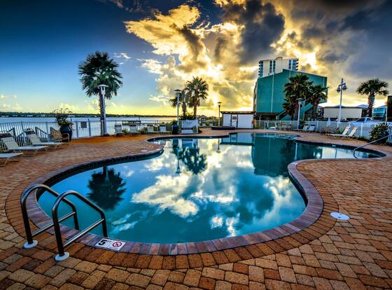 Mustique 901 is a family friendly hotel in Gulf Shores, Alabama (AL)