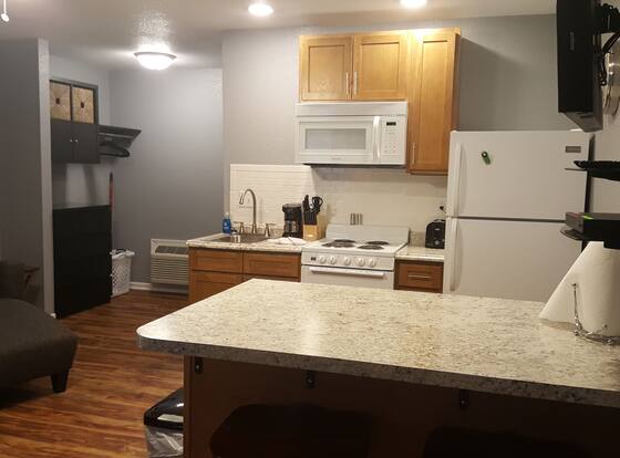 Tower Extended Stay Suites is a family friendly hotel in Marshall, Missouri (MO)