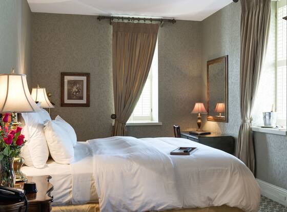 Nicollet Island Inn is a family friendly hotel in Minneapolis, Minnesota (MN)